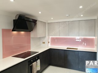 kitchen glass splashback