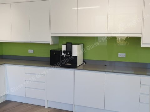 glass  in kitchen