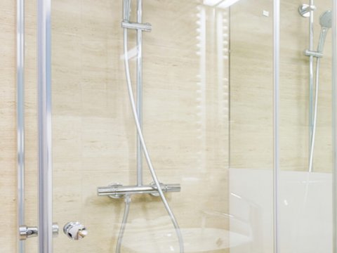 glass shower screen seal