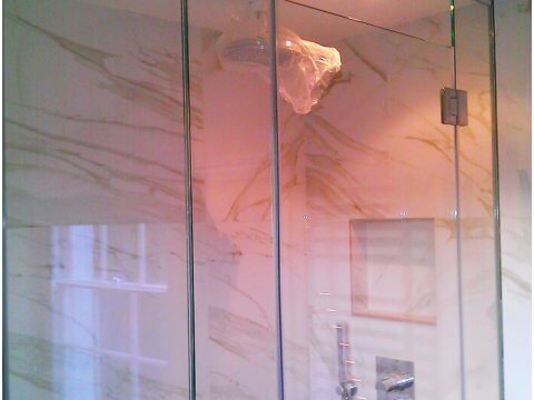 glass wall shower enclosure