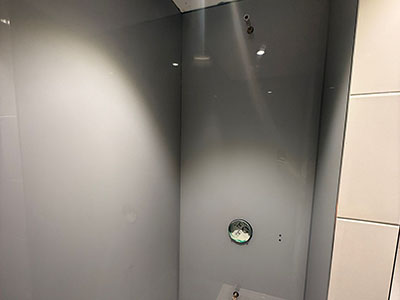 glass splashback in shower